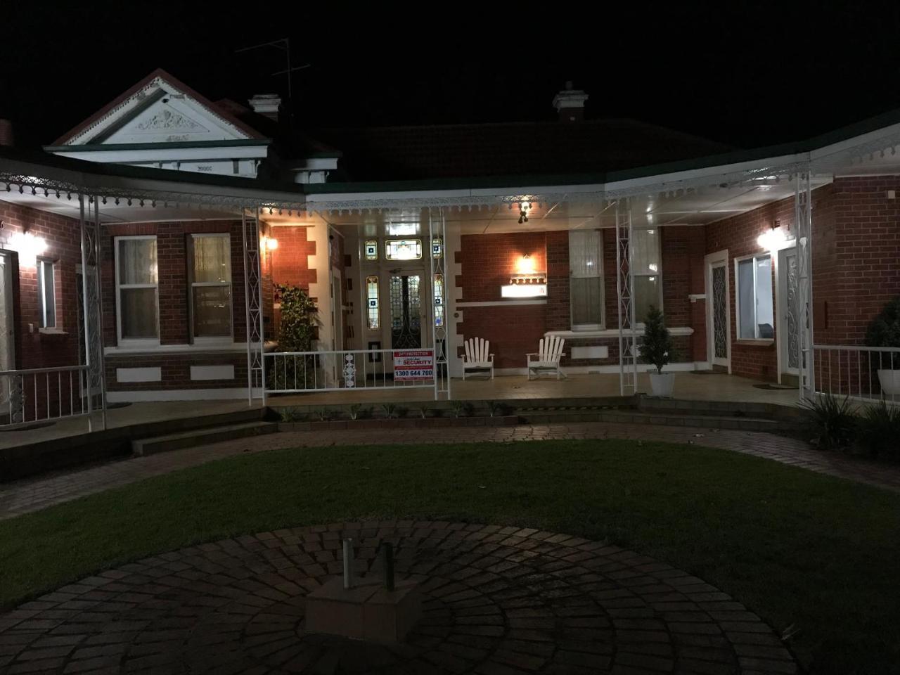 Billabong Wangaratta Motel Buitenkant foto